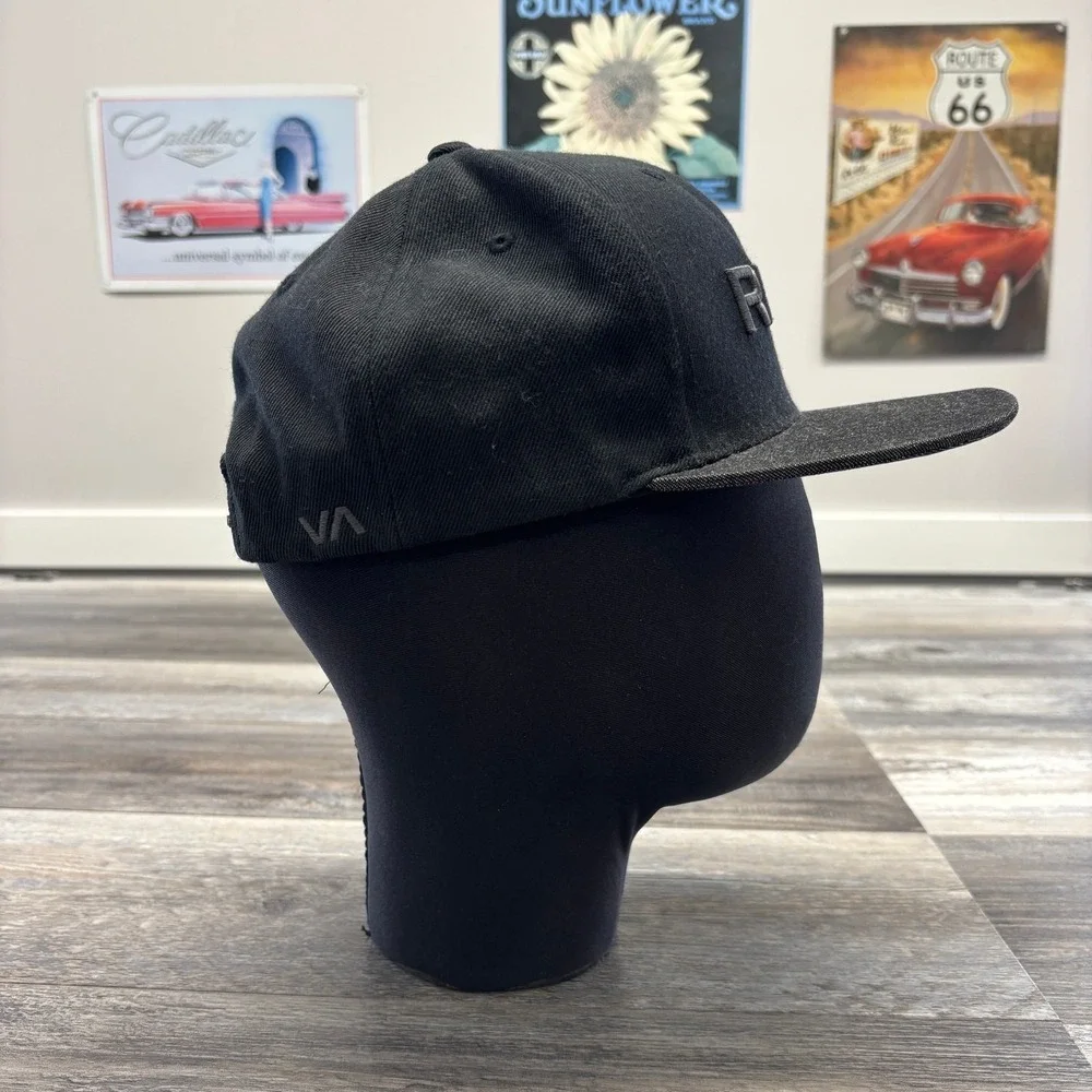 RVCA Black OSFA Mid Fit Wool Blend Snapback Twill Cap Skater Surfer‎ Streetwear